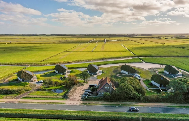 luchtfoto-waalerburght-texel